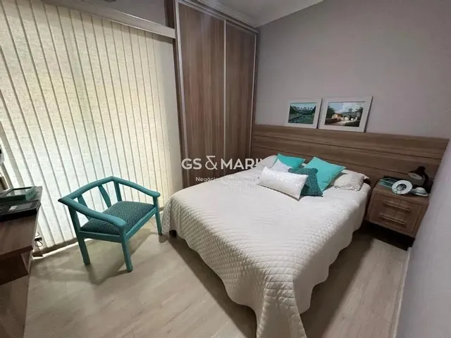 Imagem 14: Casa À Venda em Londrina, Royal Forest, com 3 Quartos, com 180 M²