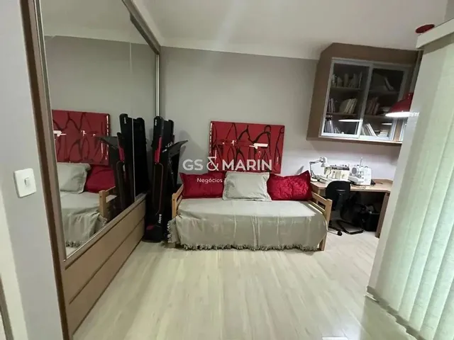 Imagem 3: Casa À Venda em Londrina, Royal Forest, com 3 Quartos, com 180 M²