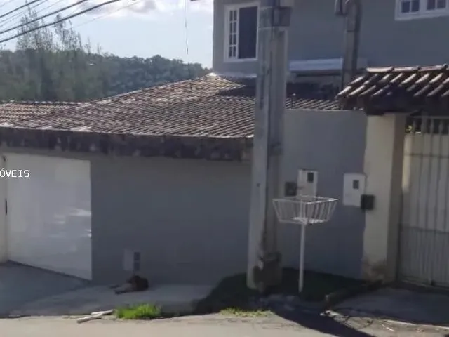 Imagem: Casa para Venda em Niterói, Badu, 3 Dormitórios