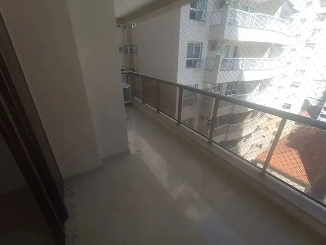 Imagem: O apartamento possui 3 Dormitórios, 1 Suíte, 2 Banheiros,