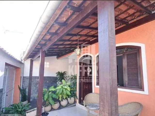 Imagem: Casa com 3 Quartos À Venda, 250 M² por