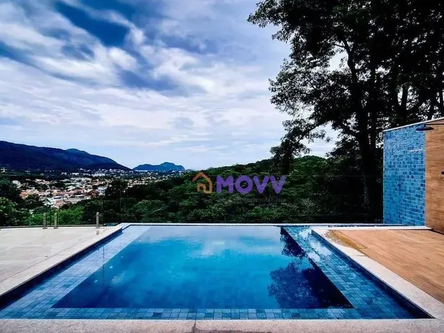 Imagem: Casa com 4 Dormitórios À Venda, 580 M²