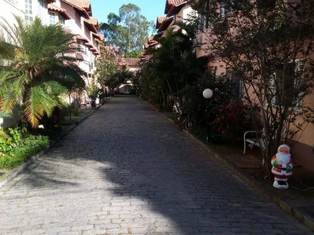 Imagem 9: Casa com 4 Dormitórios À Venda, 120 M² por R$ 550.000,00 - Maria Paula - Niterói/Rj