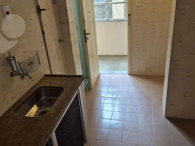 Imagem 10: Apartamento com 2 Dormitórios À Venda, 68 M² por R$ 320.000,00 - Ingá - Niterói/Rj