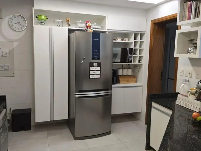 Imagem: Apartamento com 4 Dormitórios À Venda