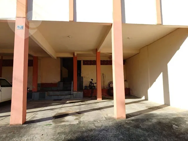 Imagem: O apartamento possui 2 Dormitórios, 1 Banheiro, 50m² de
