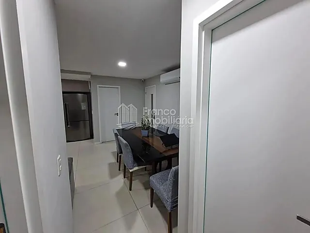 Imagem: O apartamento possui 2 Dormitórios, 1 Suíte, 3 Banheiros,