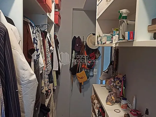 Imagem 13: Casa de Condomínio Sobrado para Venda com 4 Quartos em São Francisco, Niterói, Rj