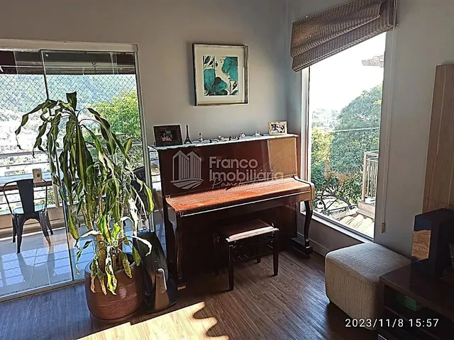 Imagem 6: Casa de Condomínio Sobrado para Venda com 4 Quartos em São Francisco, Niterói, Rj