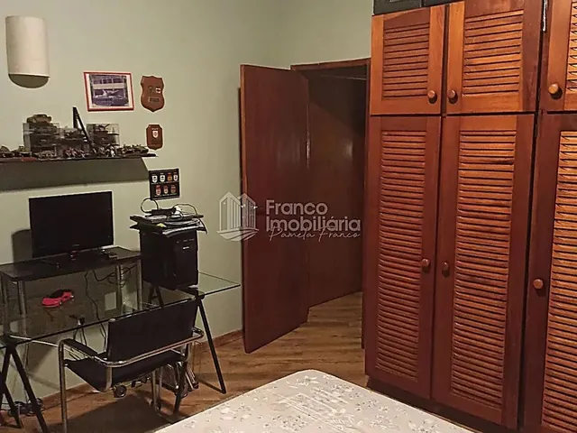Imagem 2: Casa de Condomínio Sobrado para Venda com 4 Quartos em São Francisco, Niterói, Rj