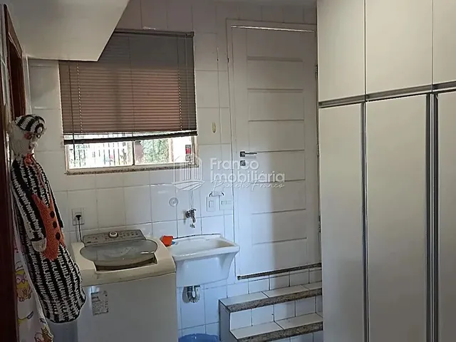 Imagem 12: Casa de Condomínio Sobrado para Venda com 4 Quartos em São Francisco, Niterói, Rj