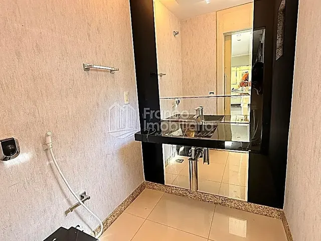 Imagem 8: Apartamento para Venda com 500 Metros Quadrados com 4 Quartos em São...