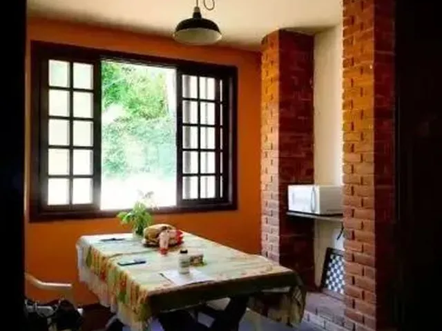 Imagem 3: Imóvel para Venda Tem 300 Metros Quadrados com 4 Quartos em Vila Progresso - Niterói