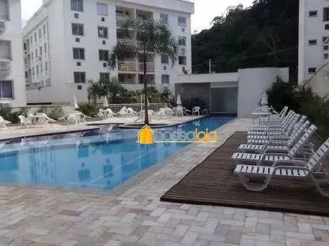 Imagem: Apartamento com 2 Dormitórios À Venda