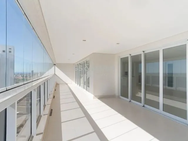 Imagem: Apartamento À Venda no Ed. La Torre, em