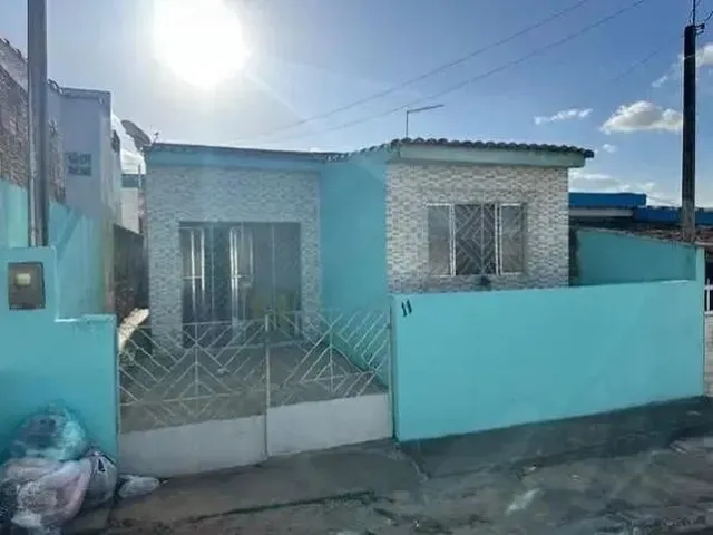 Imagem: A casa possui 3 Dormitórios, 2 Banheiros, 71m² de Área,