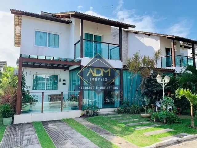 Imagem: A casa possui 4 Dormitórios, 3 Suítes, 1 Banheiro, 2