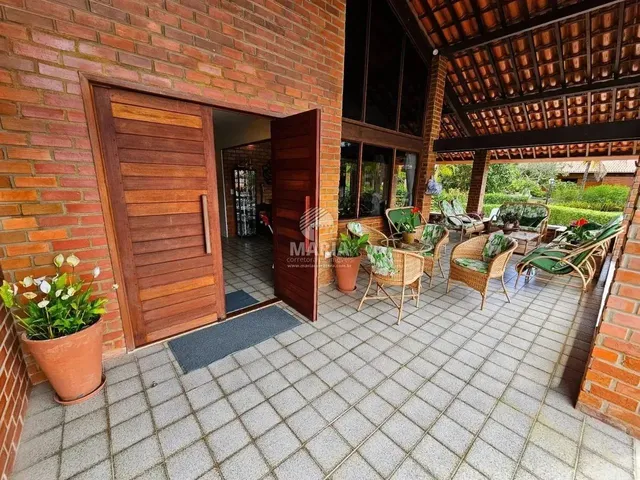Imagem 4: Casa de Condomínio com 07 Quartos e Espaço Gourmet Privativo À Venda em Gravatá/Pe!