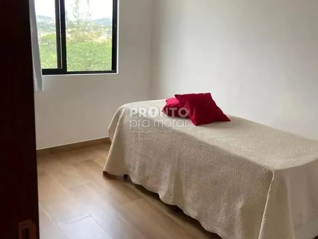 Imagem 8: Vendo Casa Duplex Mobiliada com 04 Quartos no Resid N. Sra Auxiliadora