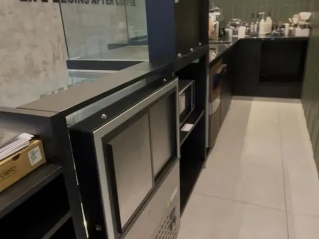 Imagem 3: Repasse de Cafeteria Completa - Loja Reformada - República Argentina - Curitiba