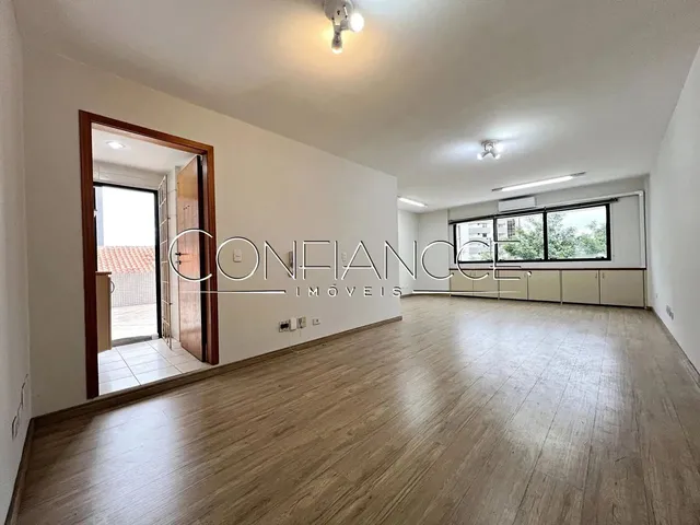 Imagem: Sala Comercial À Venda no Água Verde em