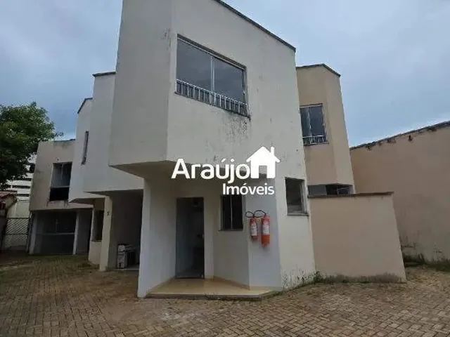 Imagem: Sobrado À Venda no Residencial Barbara
