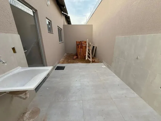 Imagem 2: Casa de 2/4 Sendo Uma Suite no Setor Janaina