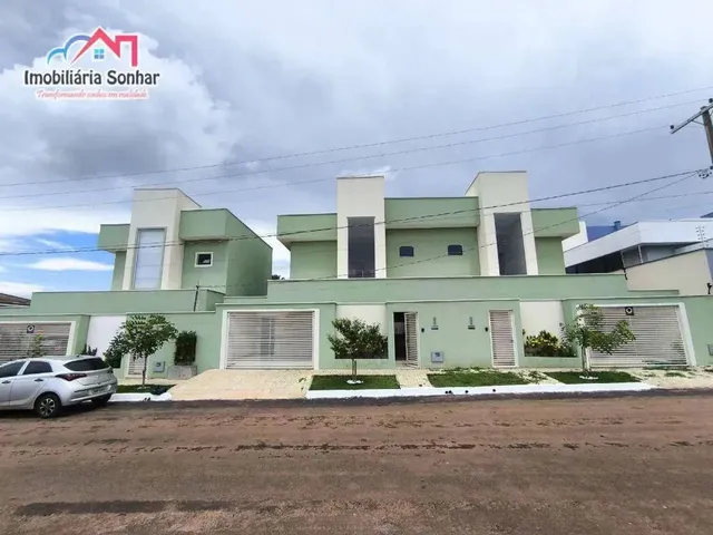 Imagem: Casa com 4 Dormitórios À Venda, 150 M²