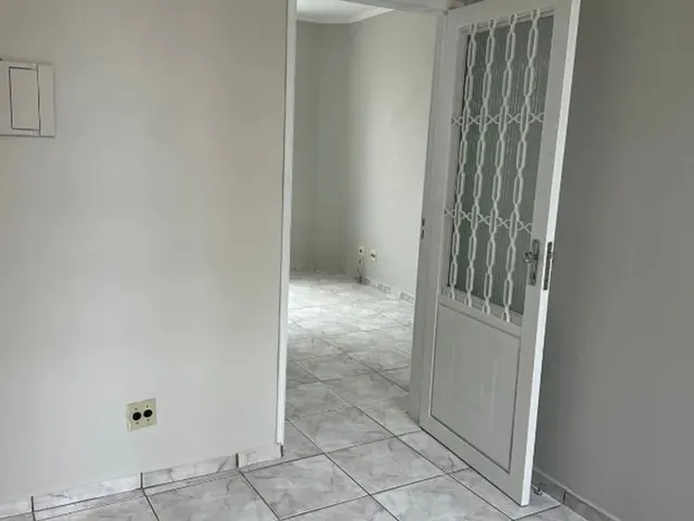 Imagem 2: Sala Comercial no Centro, Aprox.42M². Bem Localizado