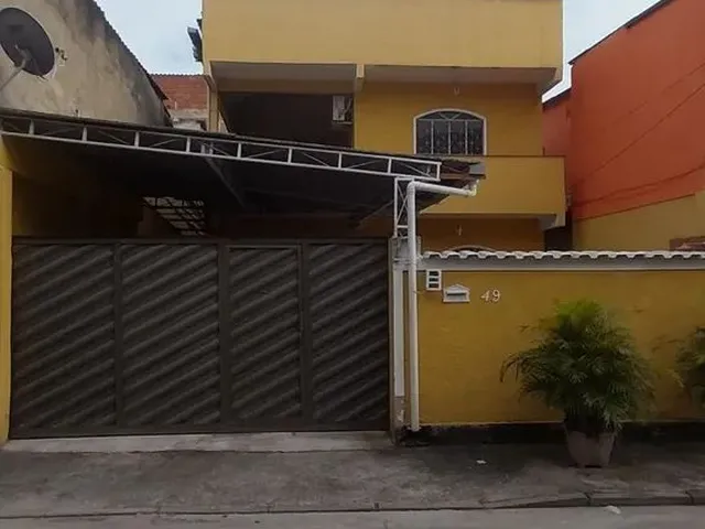 Imagem: Casa Duplex em Condomínio - R$ 239.000,00