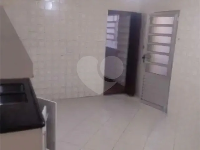 Imagem 2: Sobrado com 3 Quartos À Venda em Veloso - Sp