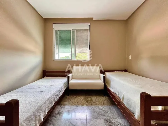 Imagem 12: Casa com 4 Quartos Disponível para Locação, 360M², Próximo À Lagoa do Nado