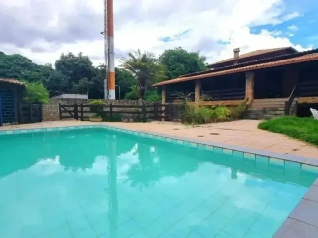 Imagem: Casa com 7 Quartos para Alugar em Belo Horizonte