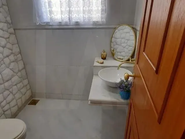 Imagem 6: Casa para Aluguel, 4 Quartos, 1 Suíte, 5 Vagas, Castelo - Belo Horizonte/Mg