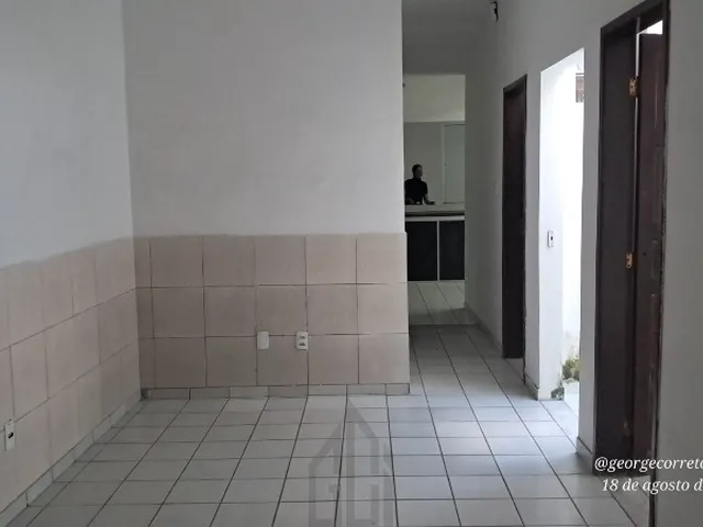 Imagem 11: Casa Residencial ou Comercial à Venda em Salvador-BA: 5 Quartos, 2 Suítes, 3 Salas, 1