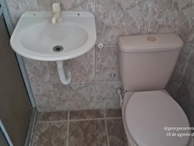 Imagem 7: Casa Residencial ou Comercial à Venda em Salvador-BA: 5 Quartos, 2 Suítes, 3 Salas, 1