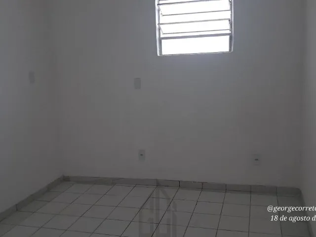 Imagem 6: Casa Residencial ou Comercial à Venda em Salvador-BA: 5 Quartos, 2 Suítes, 3 Salas, 1