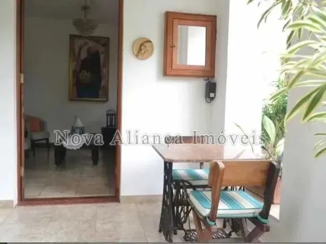 Imagem: Casa de Rua Duplex / Residencial / Botafogo