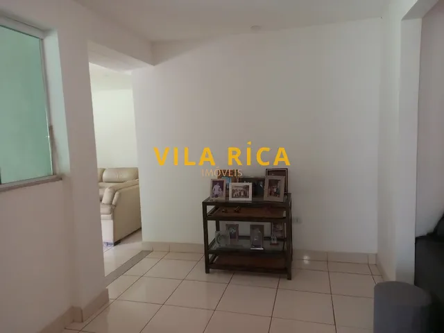 Imagem 4: 4 Dormitórios, 1 Suítes, 3 Banheiro, 4 Vagas na Garagem, 254M² de Área Construída