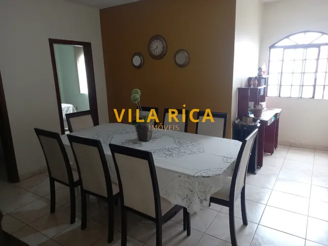 Imagem 8: 4 Dormitórios, 1 Suítes, 3 Banheiro, 4 Vagas na Garagem, 254M² de Área Construída