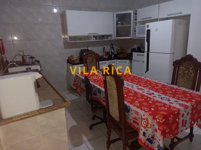 Imagem 6: 4 Dormitórios, 1 Suítes, 3 Banheiro, 4 Vagas na Garagem, 254M² de Área Construída