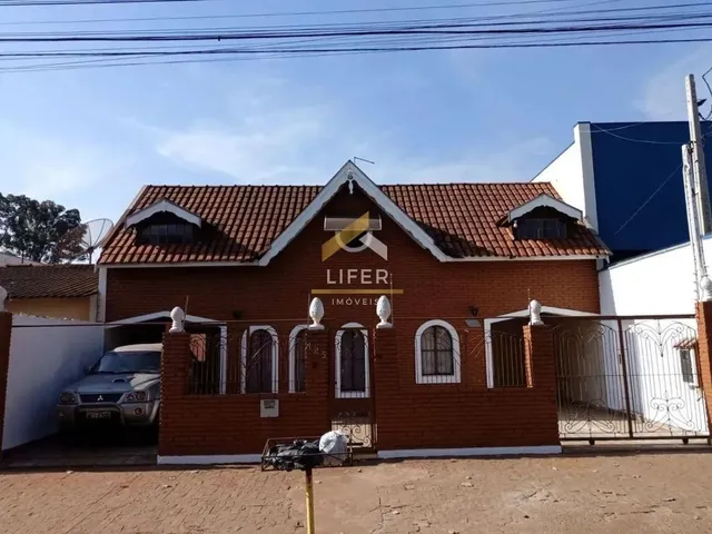 Imagem: Casa À Venda em Bairro Luxuoso Parque Residencial