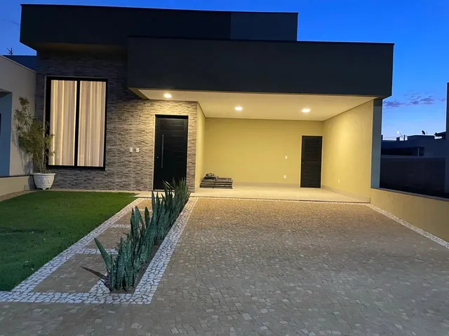 Imagem: A casa em condomínio possui 3 Dormitórios, 3 Suítes, 5