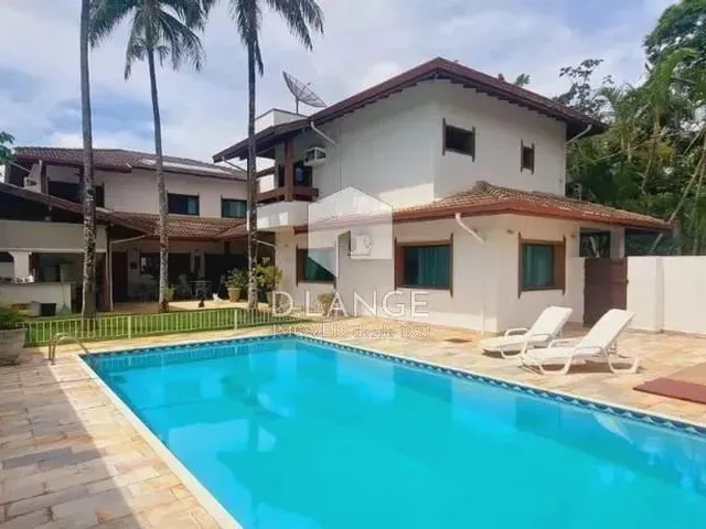 Imagem: Casa À Venda no Bairro Jardim Botânico