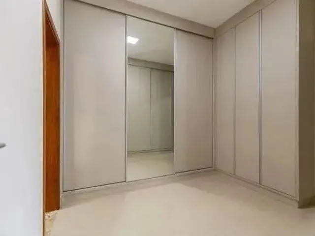Imagem 16: Casa À Venda em Campinas, Parque Xangrilá, com 3 Suítes, com 235.74 M², Parque