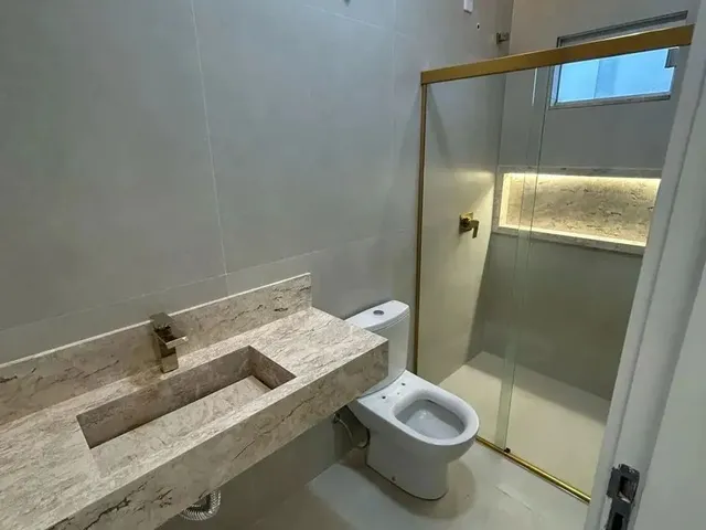 Imagem 8: Casa Térrea 207 M² com 4 Suites Piscina