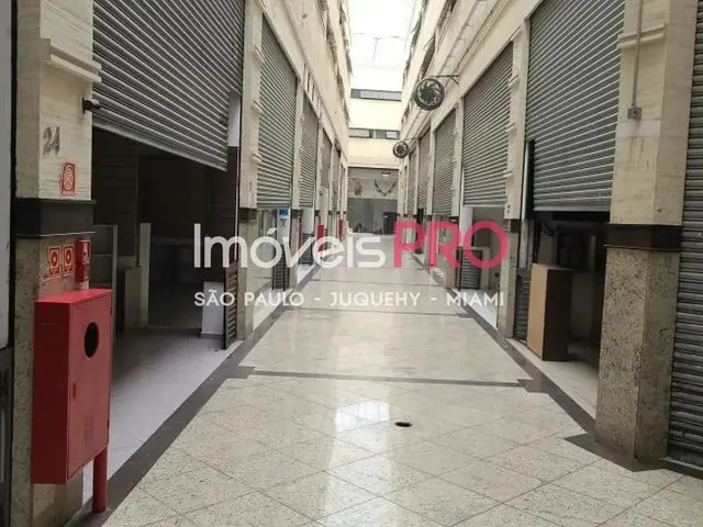 Imagem: Galeria no Brás com Todas as Lojas Alugadas
