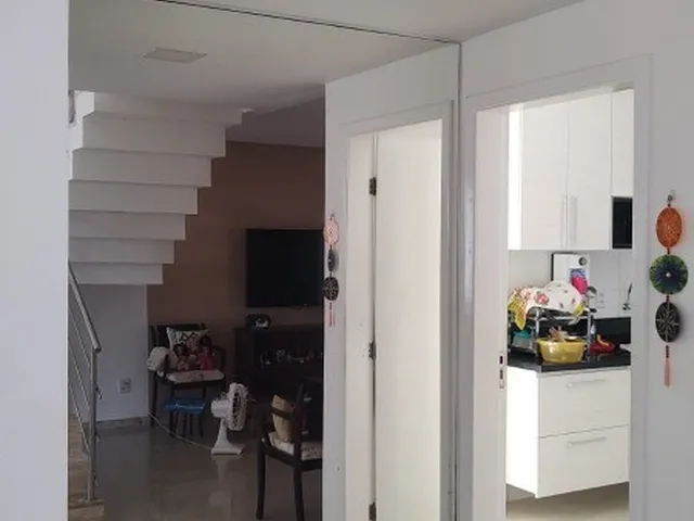 Imagem 11: VENDO Casa duplex 127m²- Stella Maris, 3/4 e 1 suíte, 2 salas, 3 banheiros, cozinha