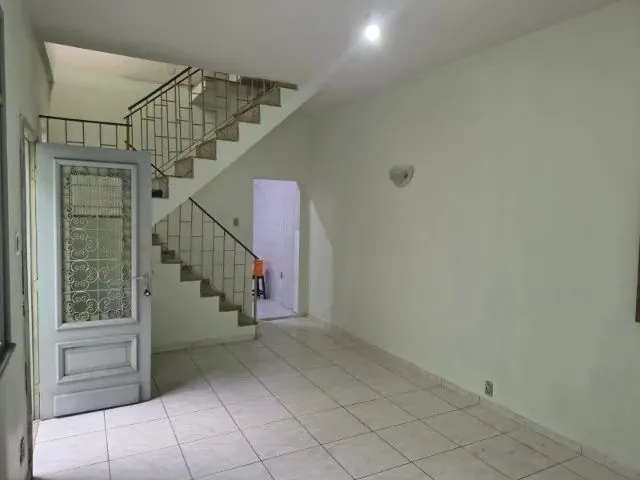 Imagem: Excelente Casa na Penha Circular Próxima