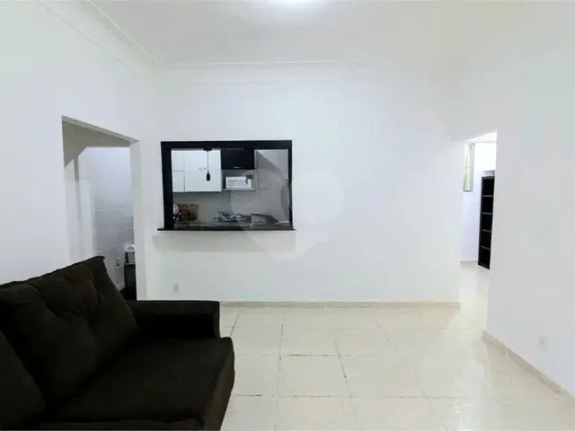 Imagem 9: Imóvel para Venda com 82 Metros Quadrados com 3 Quartos em Maracanã - Rio de Janeiro